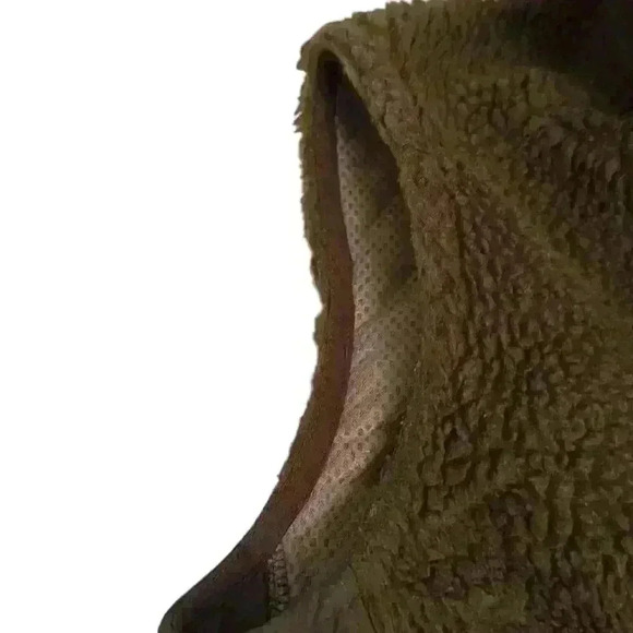 Patagonia Women’s Retro X Sherpa Olive Green Full Zip Fleece Vest Size Medium - Picture 4 of 11